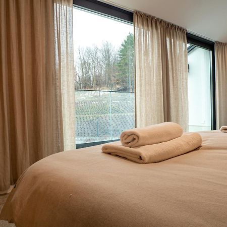 Hotel Szklane Lniane Korczyna  Zewnętrze zdjęcie