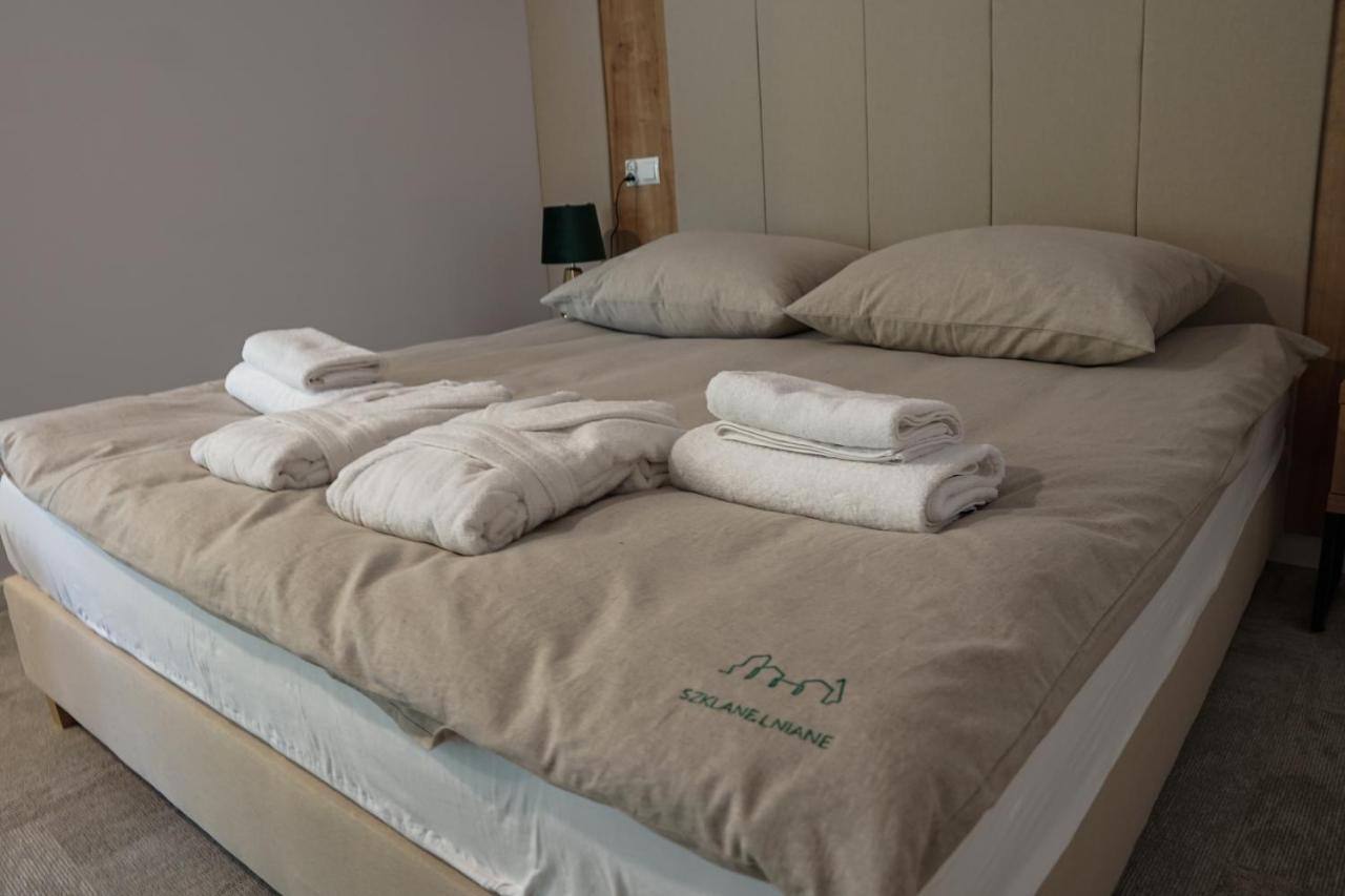 Hotel Szklane Lniane Korczyna  Zewnętrze zdjęcie